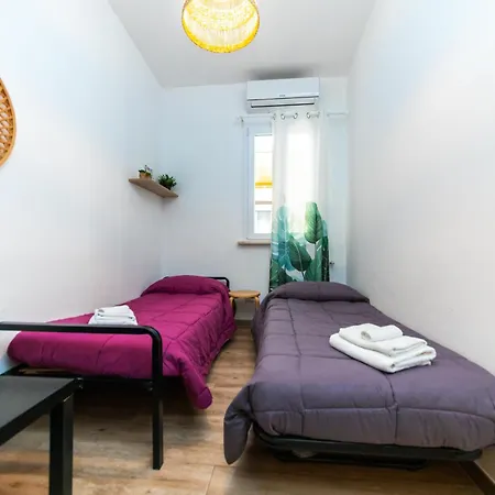 Front Numidio Quadrato