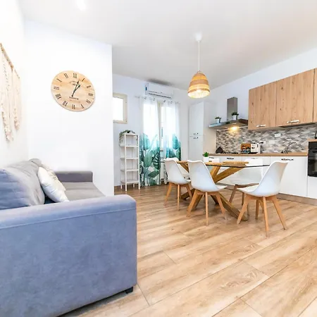 Apartament Front Numidio Quadrato Rzym